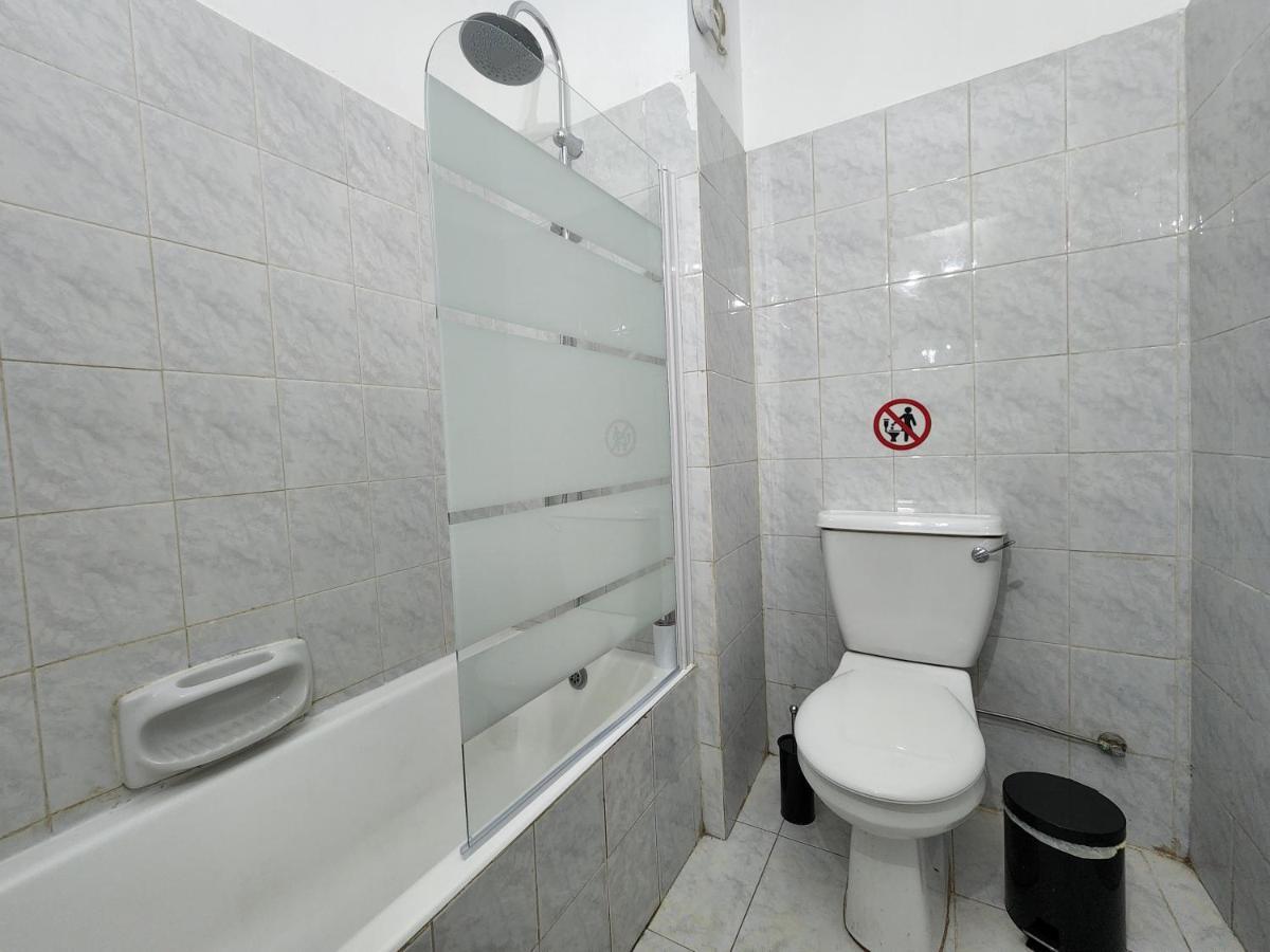Kay'S City & Seaview One Bedroom Apartment Larnaka Exterior foto